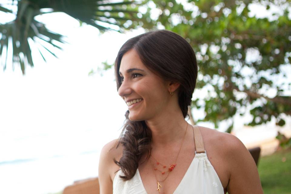Beautiful bride Isabel in her custom coral necklace and suede bracelet at her Puerto Rican wedding!
