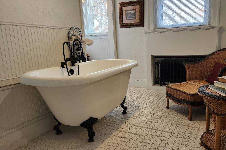 Soaker Tub