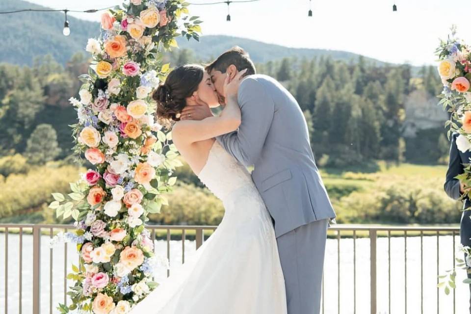 Saying 'I do' with a view