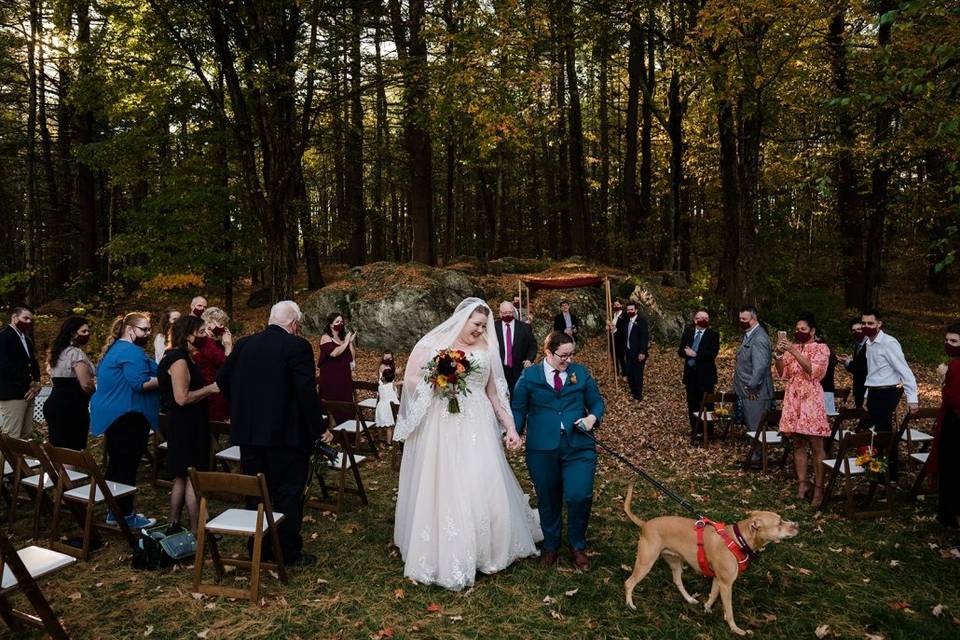 Pup-friendly ceremonies.