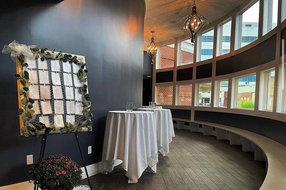 Seating Cart and Guest book