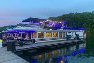 My House Boat Party