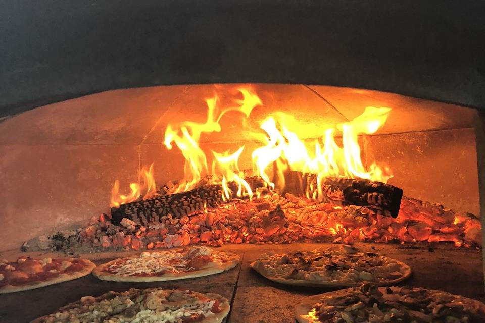 The Rolling Dough-Mobile Wood Fired Oven