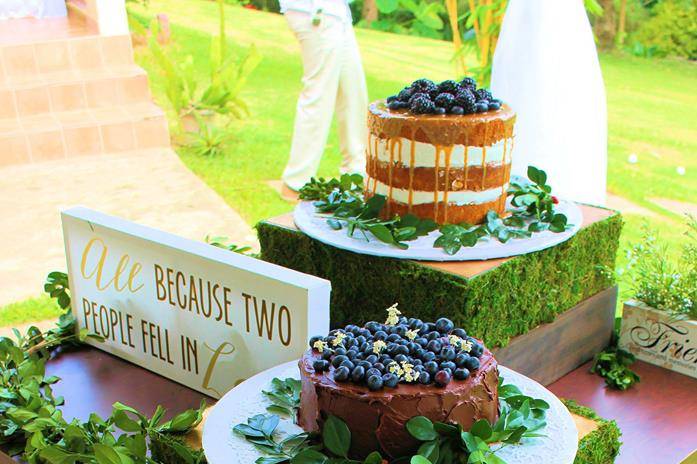 Earthy Wedding Theme