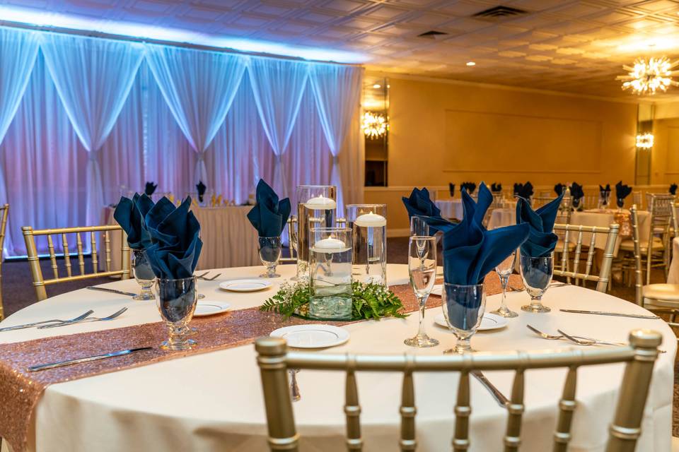 Table Arrangement