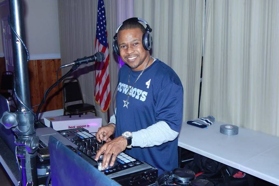 DJ Master T (Premier DJ Services)