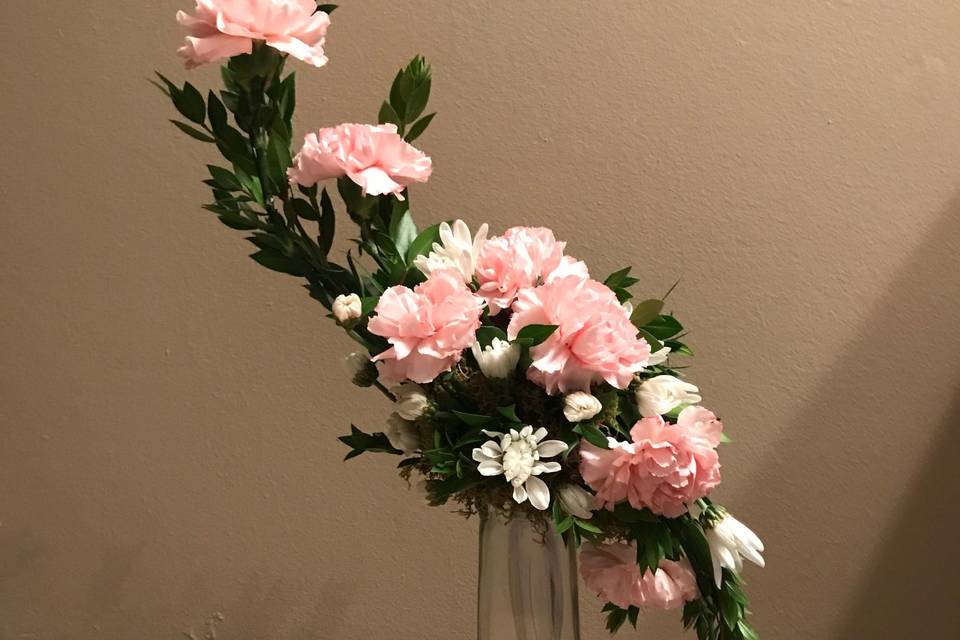Uniquely-shaped bouquet