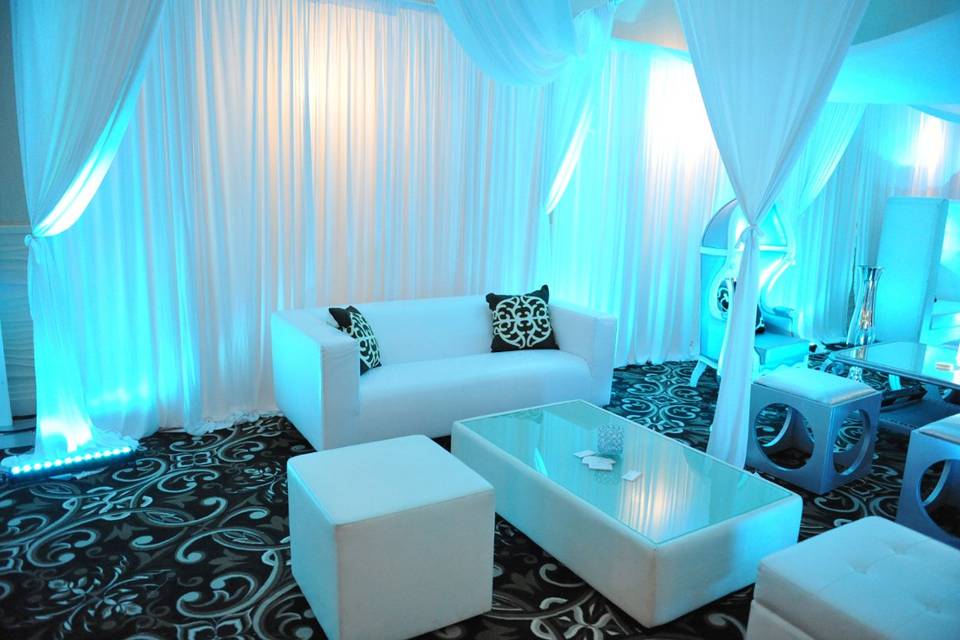 Lounge area