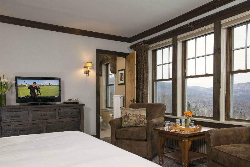 Lodge guest room/Pearson