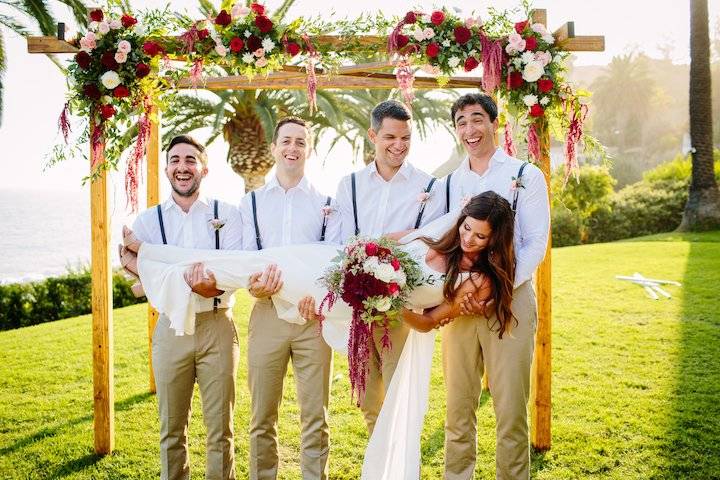 Bride and groomsmen | Scott Misuraca Photography