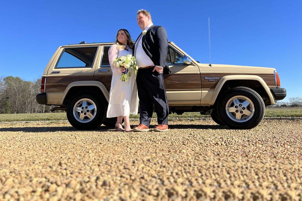 1989 Jeep Wagoneer with Couple