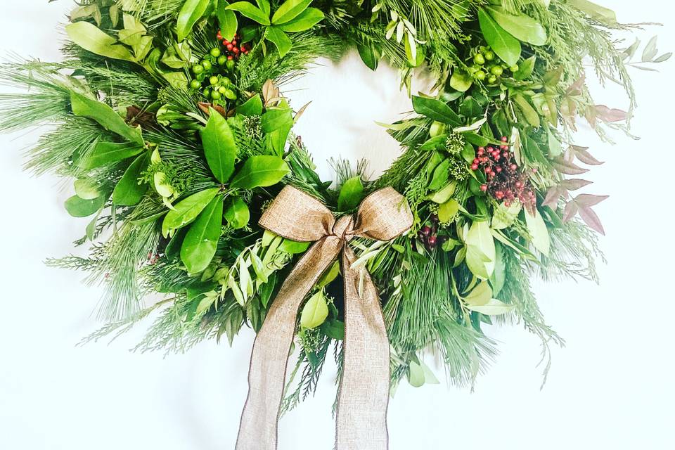 Holiday wreath