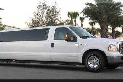 20 Passenger SUV Limos in Jacksonville