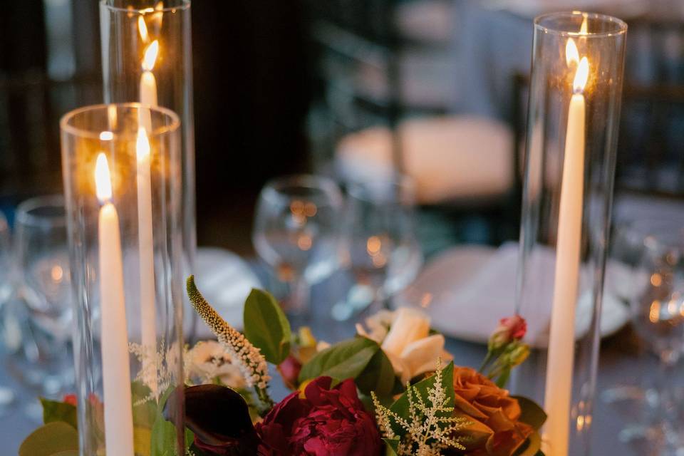 Tables with candels