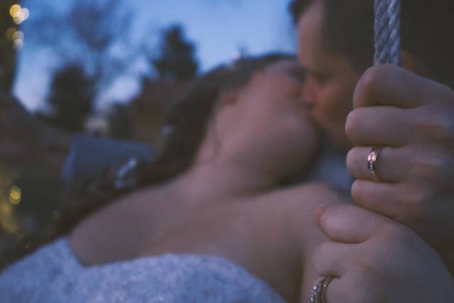 Twilight kiss
