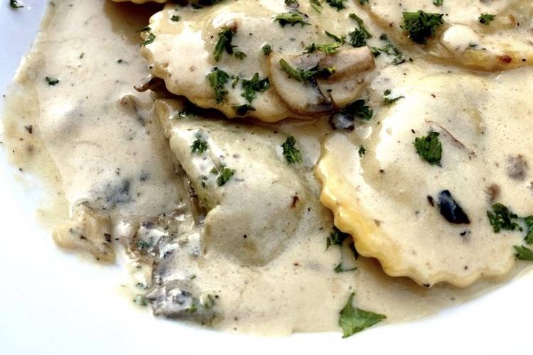 Ravioli with Gorgonzola