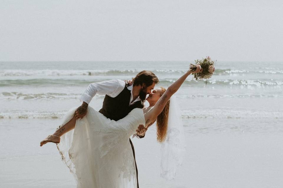 Otter Rock, Oregon Elopement