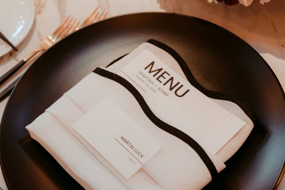 Black & White Menu Place Card