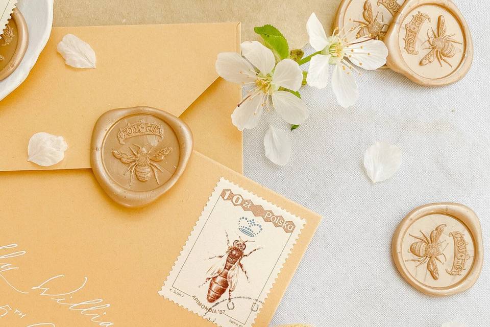 Queen Bee Wax Seal