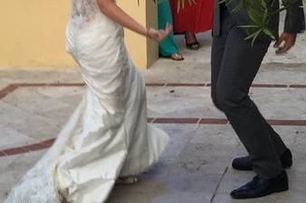 Wedding couple can dance