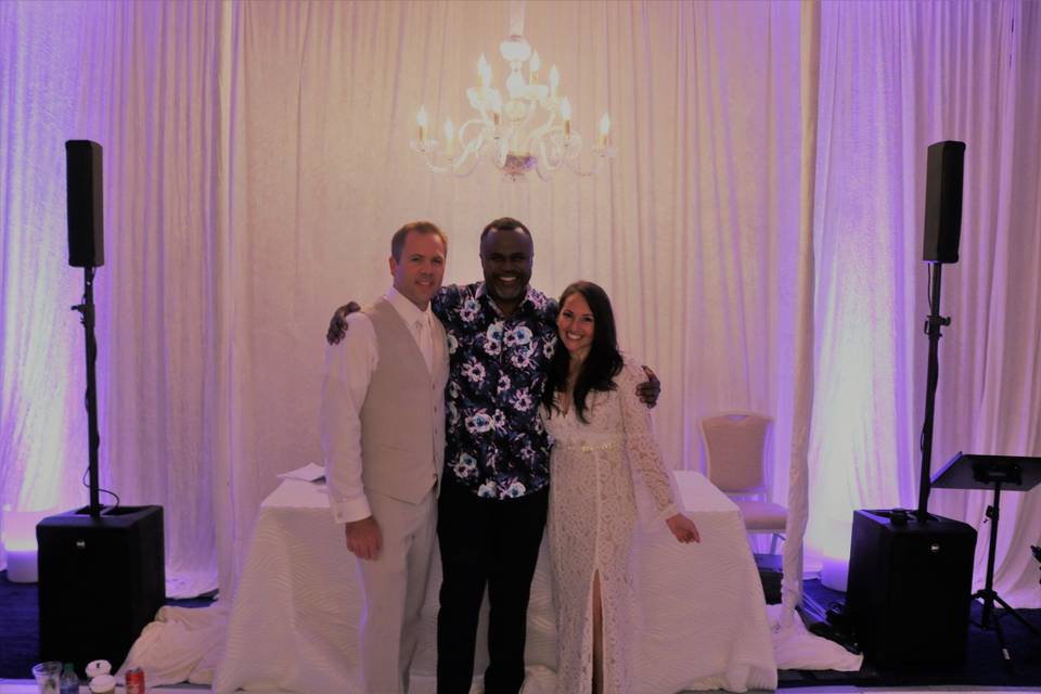 DJ Furze w/ Baha Mar Couple