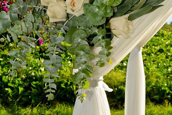 Archway flowers