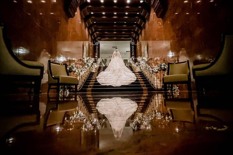 Elegant Luxury Weddings