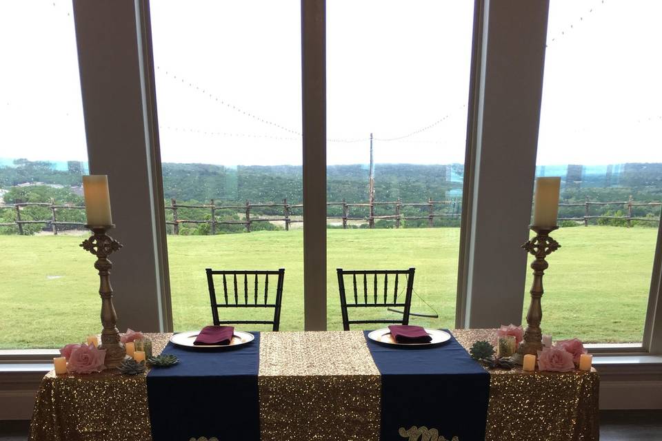 Sweetheart Table