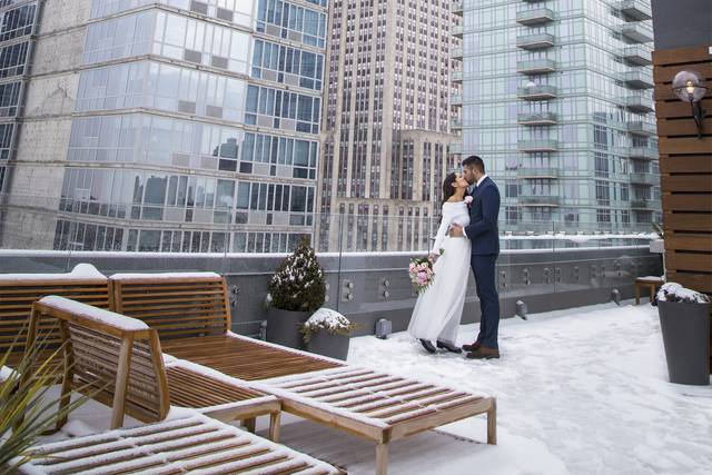 Arlo NoMad's 31st floor rooftop