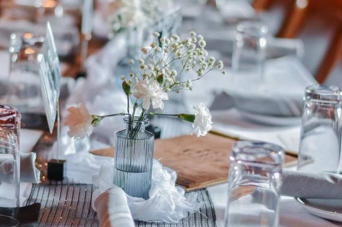 Rehearsal dinner tablescape