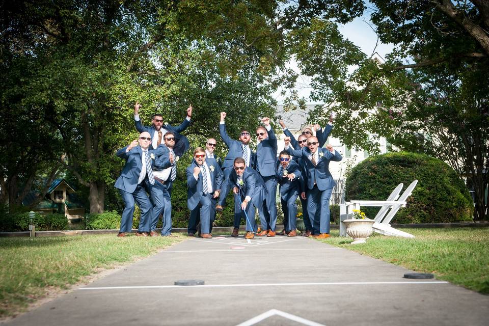 The Oaks Waterfront Inn & Events