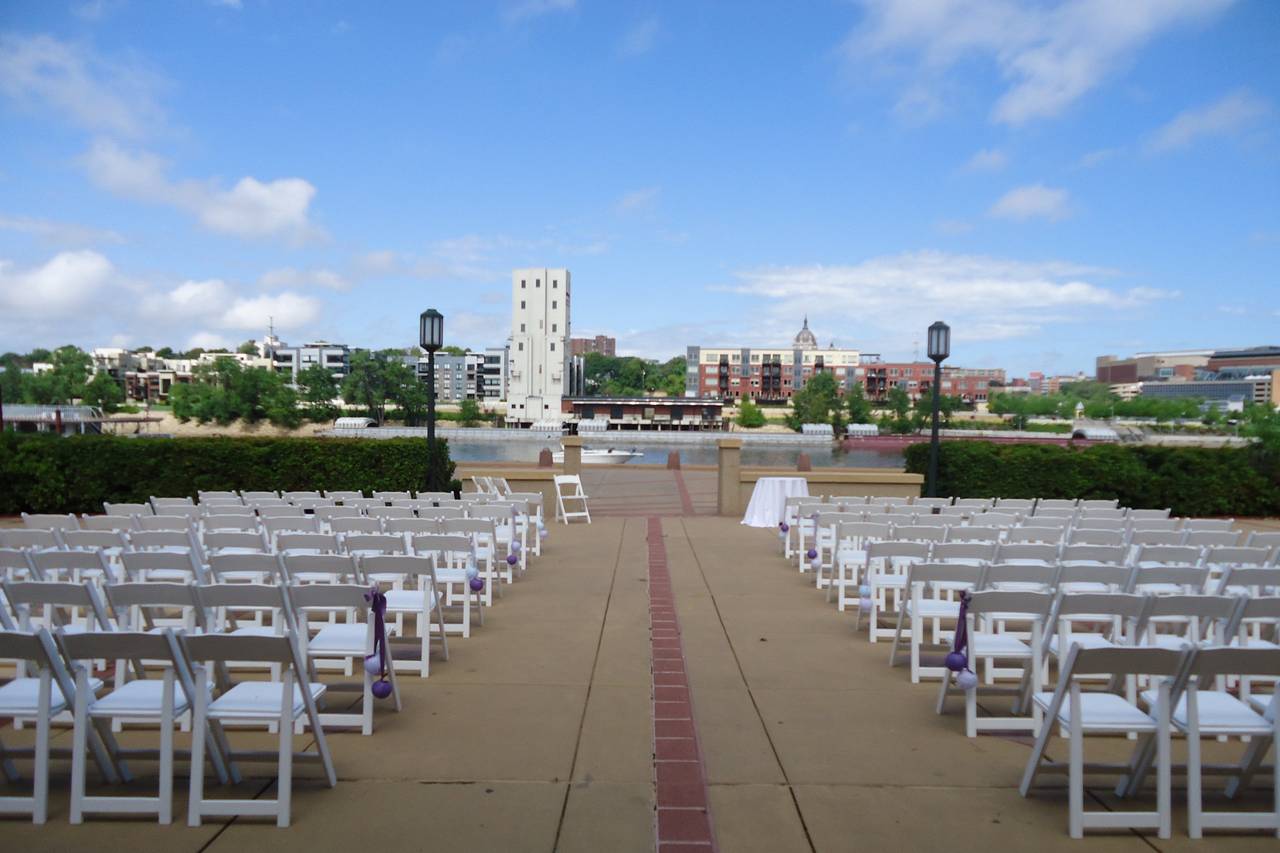 Harriet Island Pavilion - Park & Outdoor Weddings - Saint Paul, MN ...