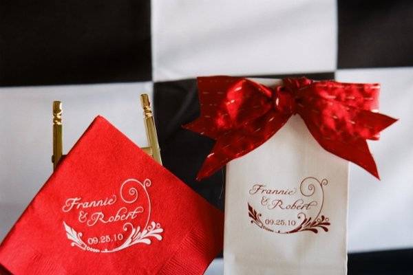 Matching wedding napkins and wedding favors