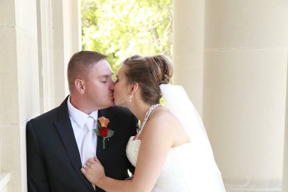 Advantage Wedding and Portrait Studio