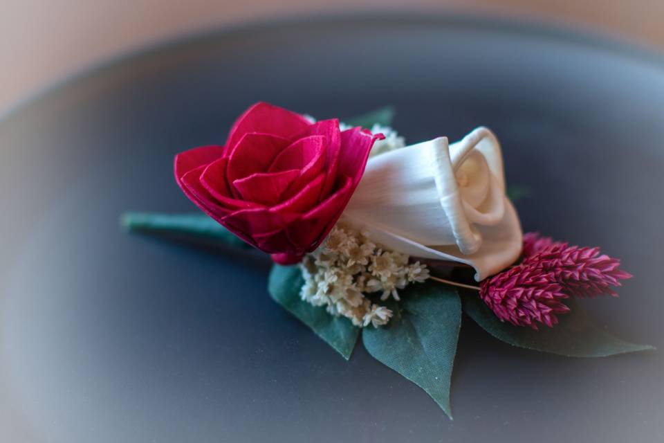 Groom boutonniere