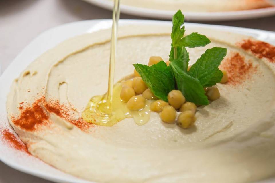 Fresh Hummus