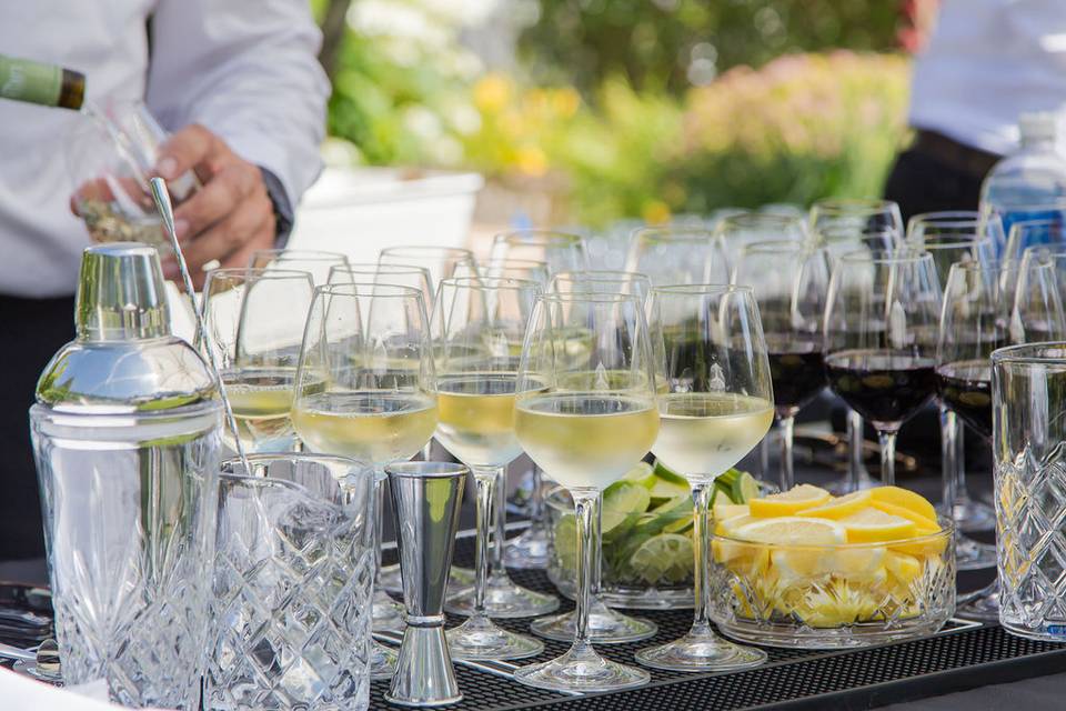 Bar Service