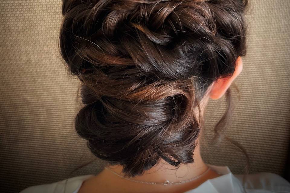 Updo yes Please