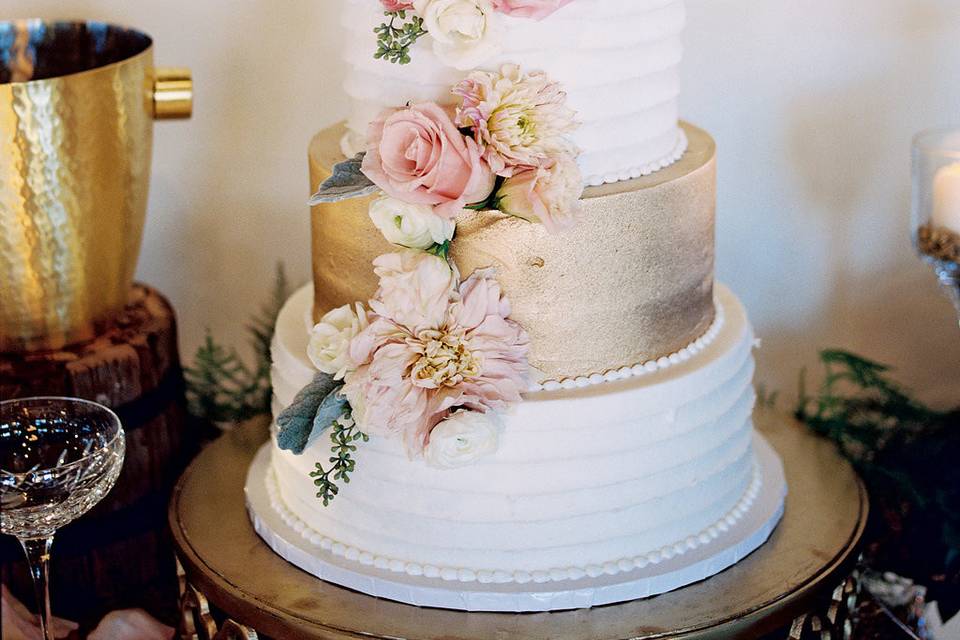 Multiple layered wedding cake