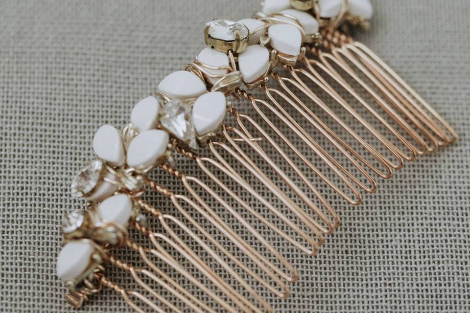 Custom vintage bridal comb