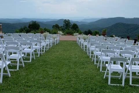 Outdoor wedding platform