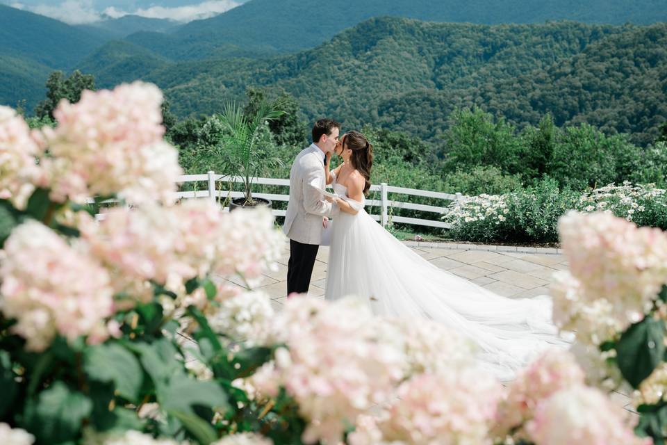 Flowers + couple