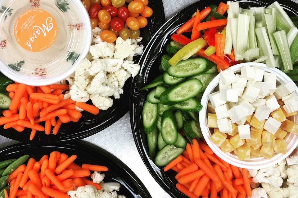 Fresh Veggies + Cheese Tray