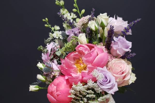 Iras flowers