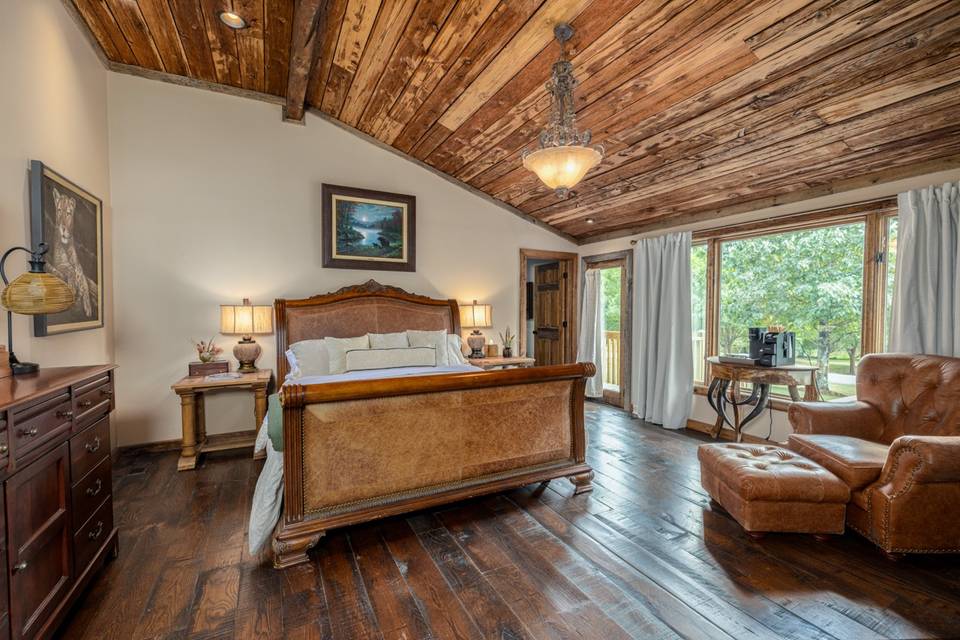 Main Lodge Room