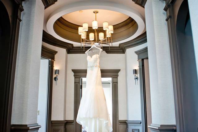 Bridal gown