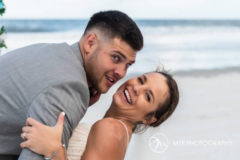 MTP Photography - Beach wedding