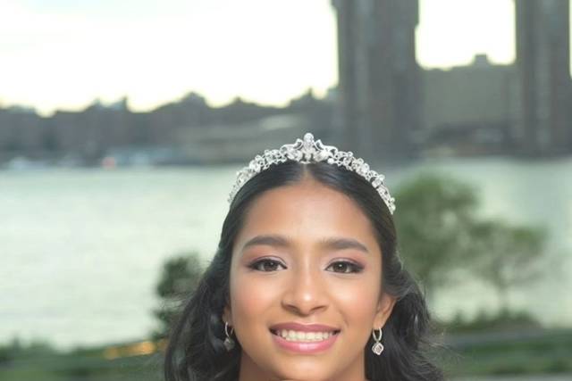 SWEET SIXTEEN SOFT GLAMUP