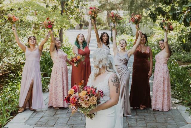 Leanne Lane Weddings