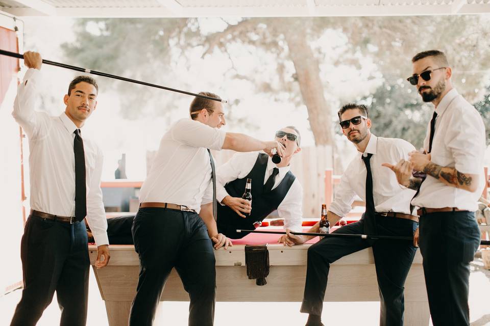 Happy groomsmen